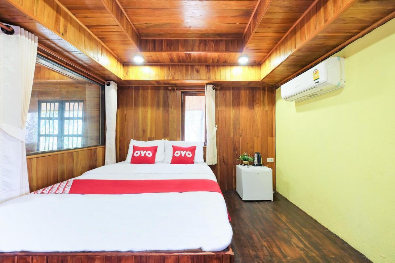 Oyo 604 Ruen Mai Horm Resort Trang Exterior foto